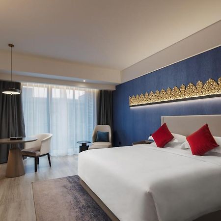 Tian Yi International Hotel 天艺国际酒店 Phnom Penh Dış mekan fotoğraf