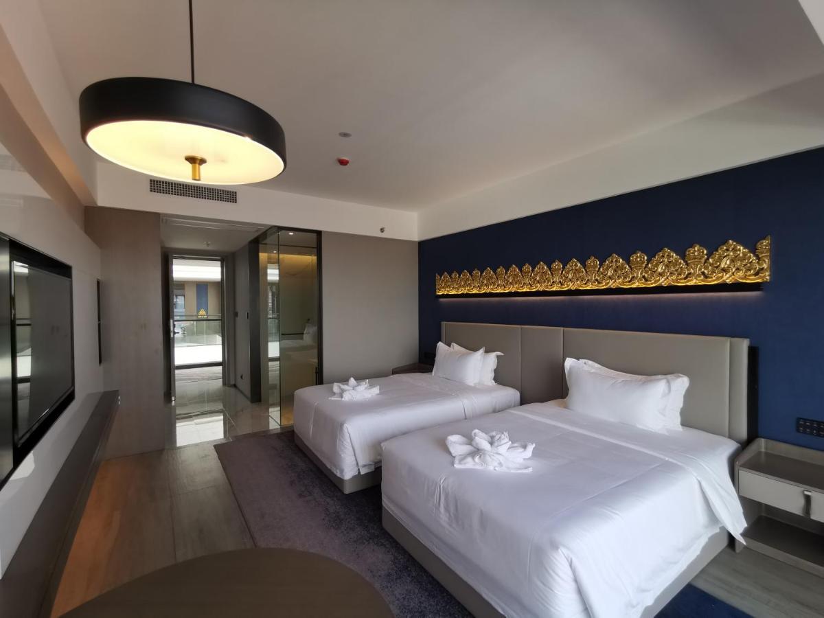 Tian Yi International Hotel 天艺国际酒店 Phnom Penh Dış mekan fotoğraf