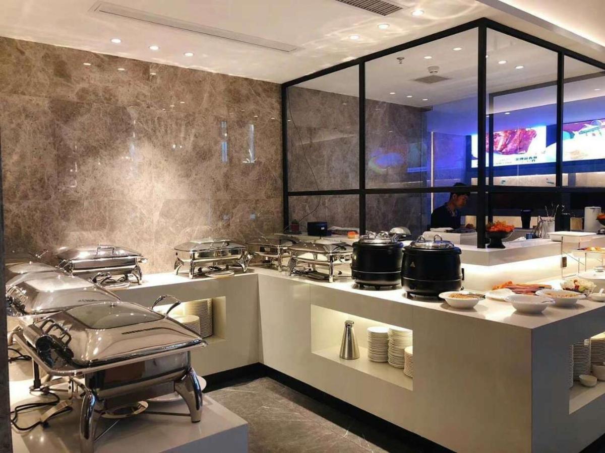 Tian Yi International Hotel 天艺国际酒店 Phnom Penh Dış mekan fotoğraf