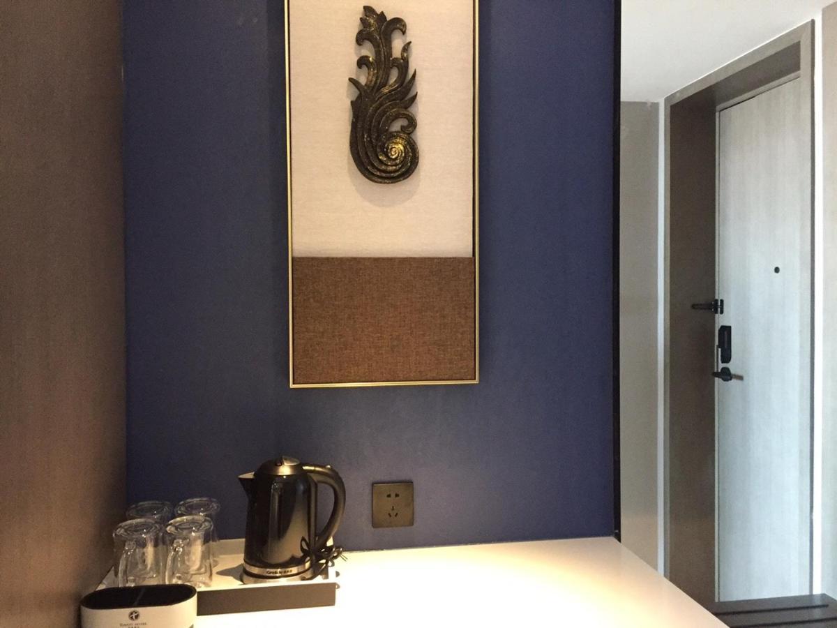 Tian Yi International Hotel 天艺国际酒店 Phnom Penh Dış mekan fotoğraf