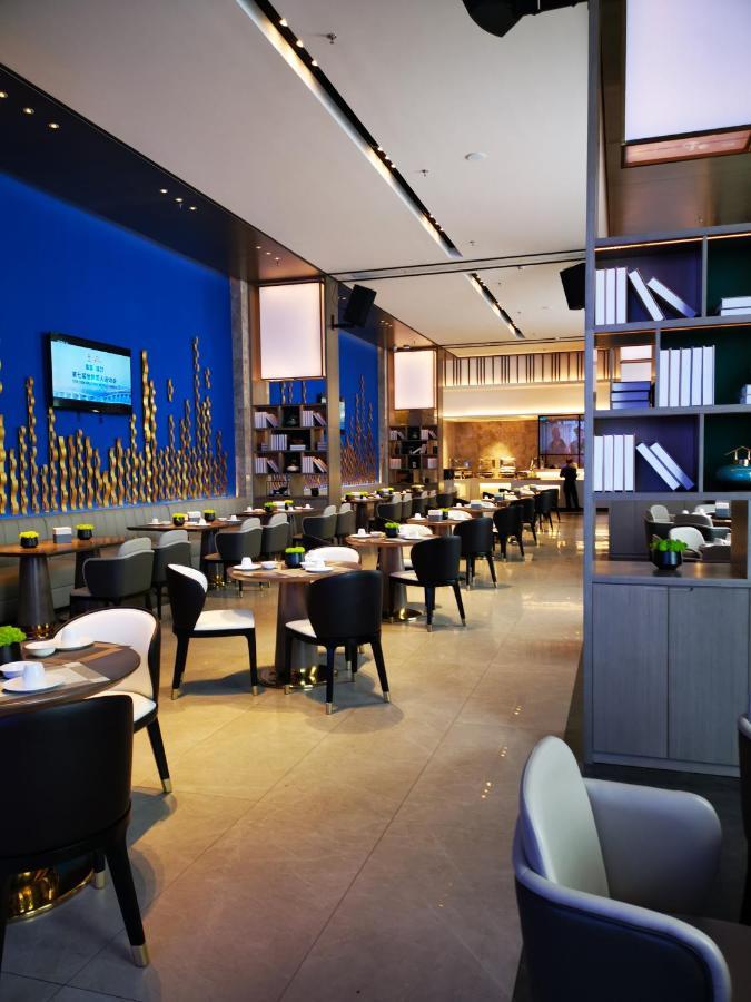 Tian Yi International Hotel 天艺国际酒店 Phnom Penh Dış mekan fotoğraf