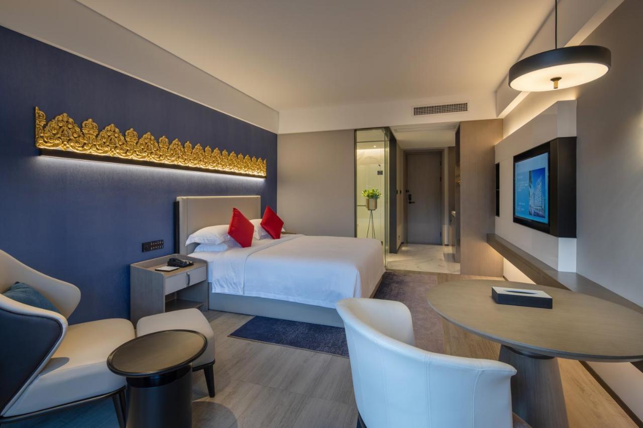 Tian Yi International Hotel 天艺国际酒店 Phnom Penh Dış mekan fotoğraf