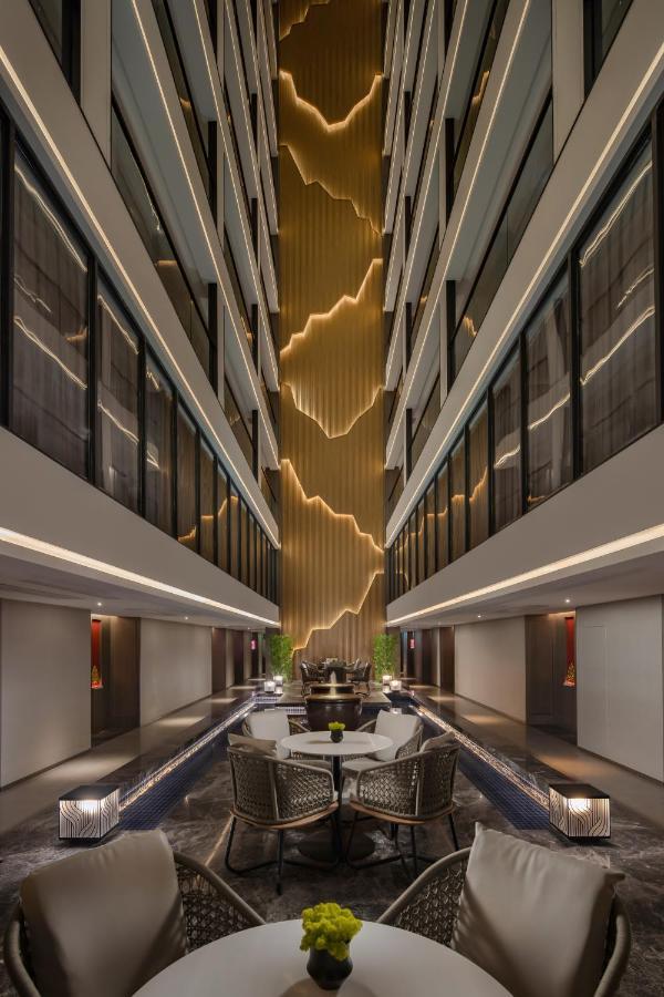 Tian Yi International Hotel 天艺国际酒店 Phnom Penh Dış mekan fotoğraf
